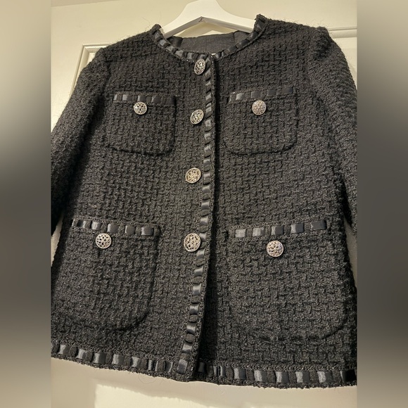 Elegant Black Tweed Jacket classic sophistication modern elegance size medium - Picture 2 of 16